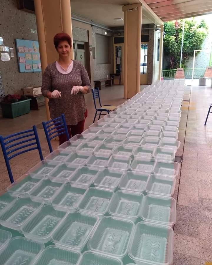 bandejas de madag bakche